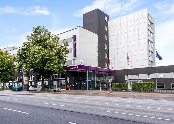 Premier Alster Hotel 3*